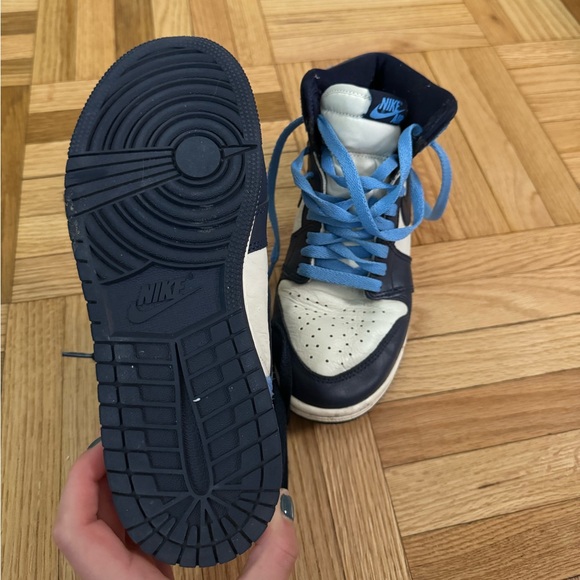 Nike Air Jordan 1 Mid Obsidian - Picture 8 of 10